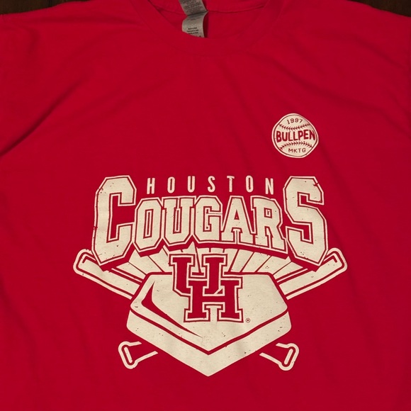 University of Houston Cougars Baseball Red T-Shirt Large - Picture 2 of 6